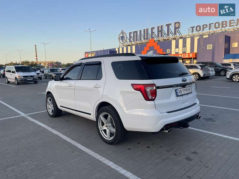 Позашляховик / Кросовер Ford Explorer 2015 в Вінниці