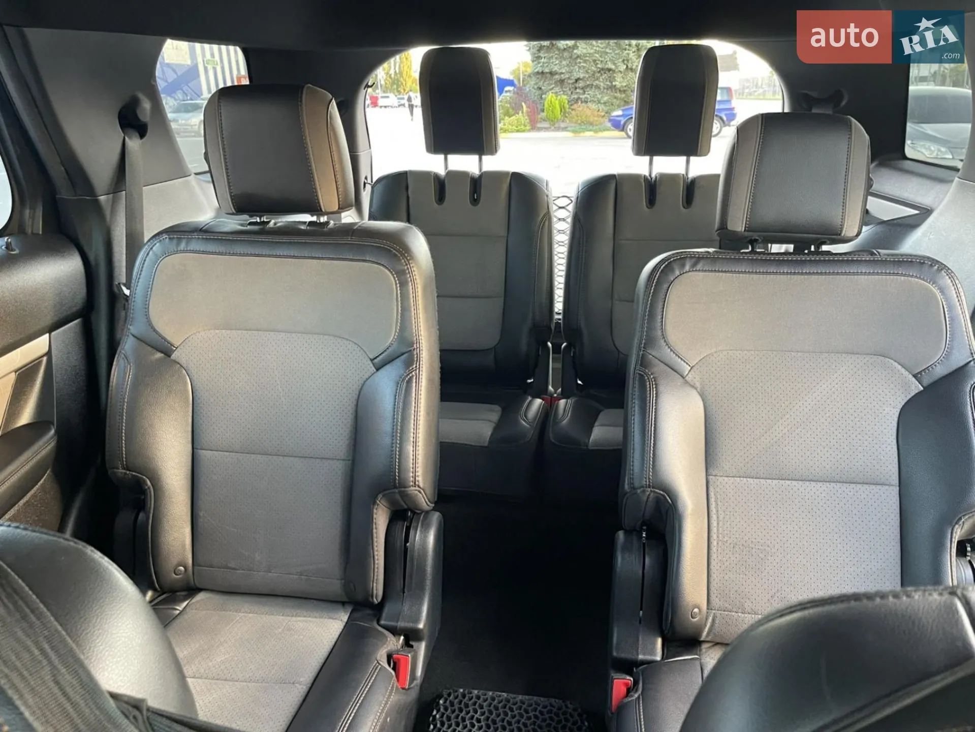 2015 Ford Explorer - мініатюра 29