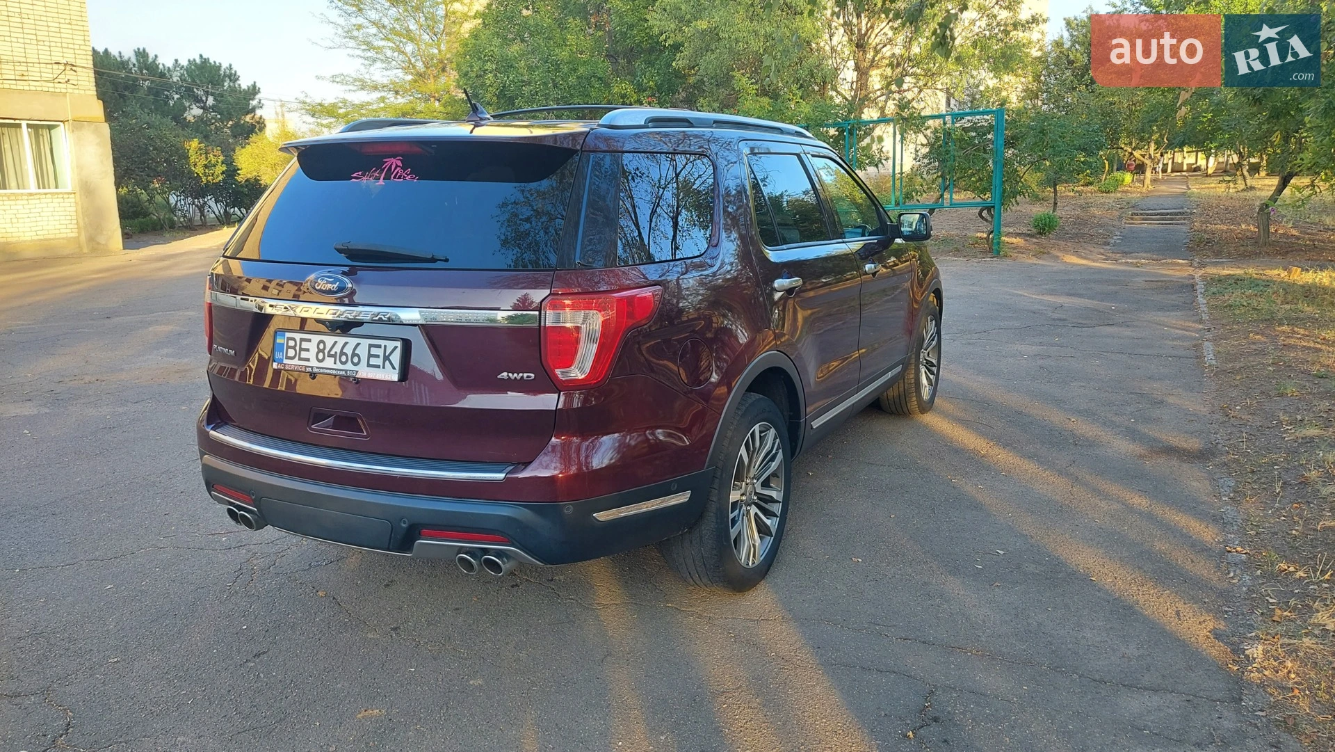 2018 Ford Explorer - мініатюра 5