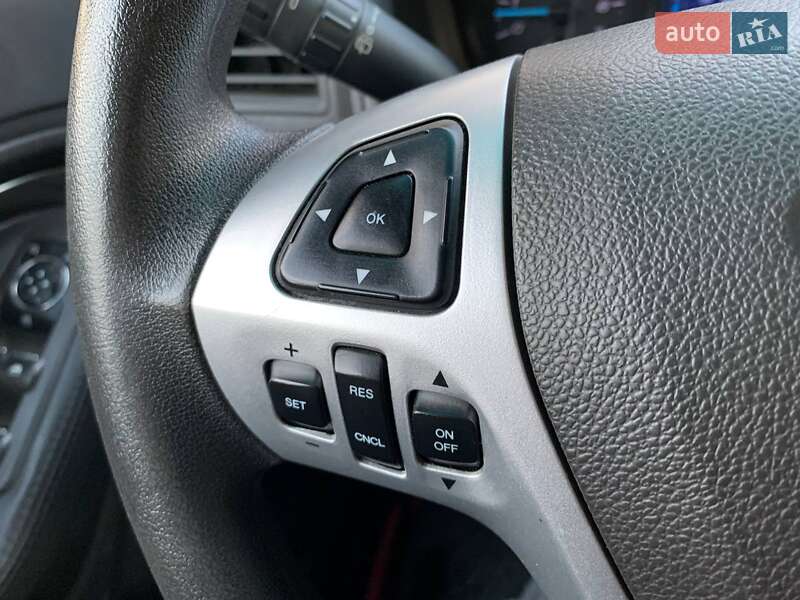 Внедорожник / Кроссовер Ford Explorer 2015 в Киеве