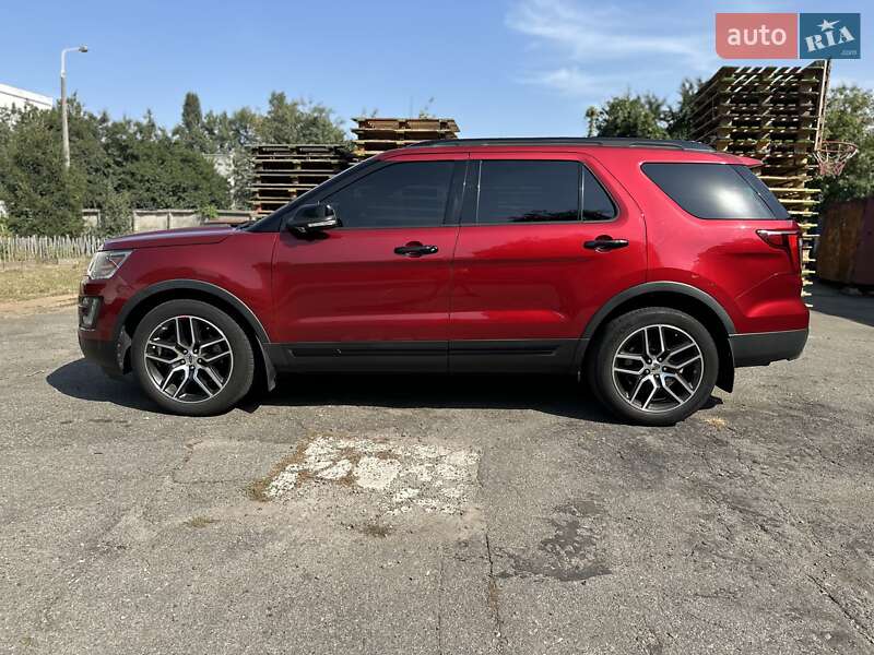 Внедорожник / Кроссовер Ford Explorer 2016 в Киеве