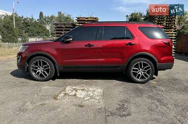 Внедорожник / Кроссовер Ford Explorer 2016 в 