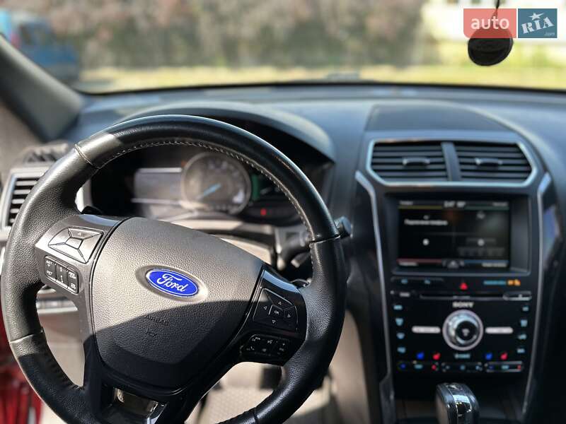 Внедорожник / Кроссовер Ford Explorer 2016 в Киеве