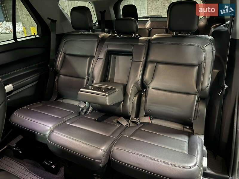 Внедорожник / Кроссовер Ford Explorer 2021 в Тернополе