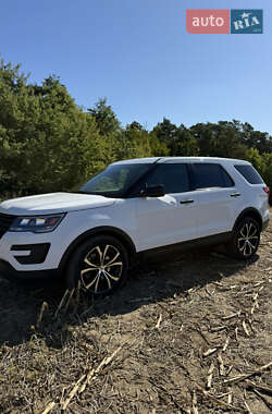 Внедорожник / Кроссовер Ford Explorer 2018 в 