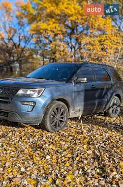 Внедорожник / Кроссовер Ford Explorer 2018 в 