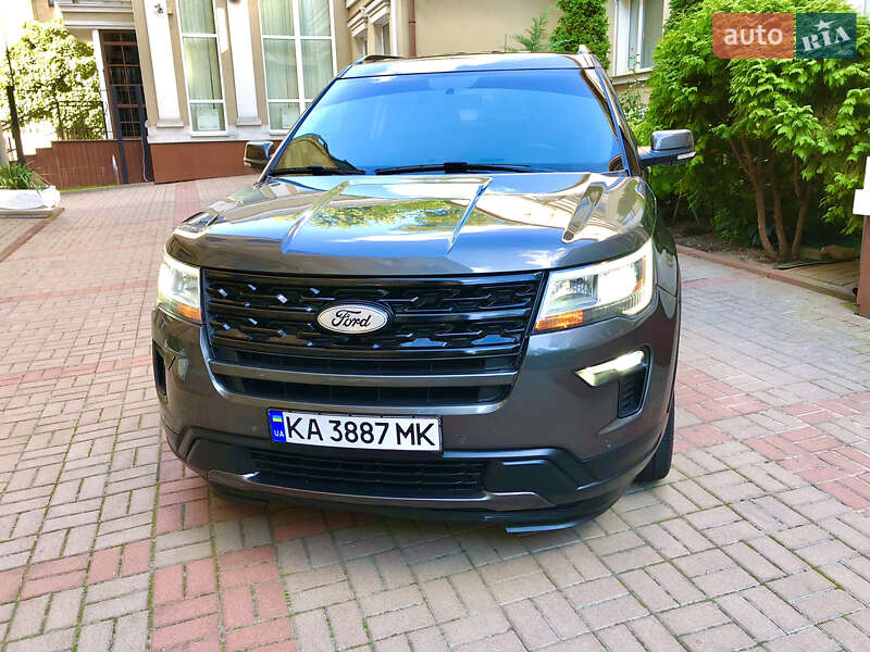 Внедорожник / Кроссовер Ford Explorer 2019 в Киеве
