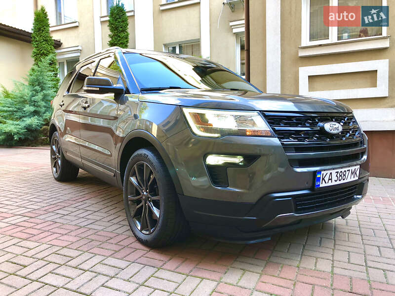 Внедорожник / Кроссовер Ford Explorer 2019 в Киеве