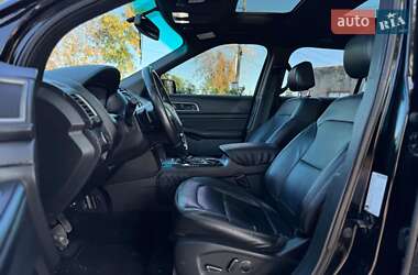 Внедорожник / Кроссовер Ford Explorer 2016 в 