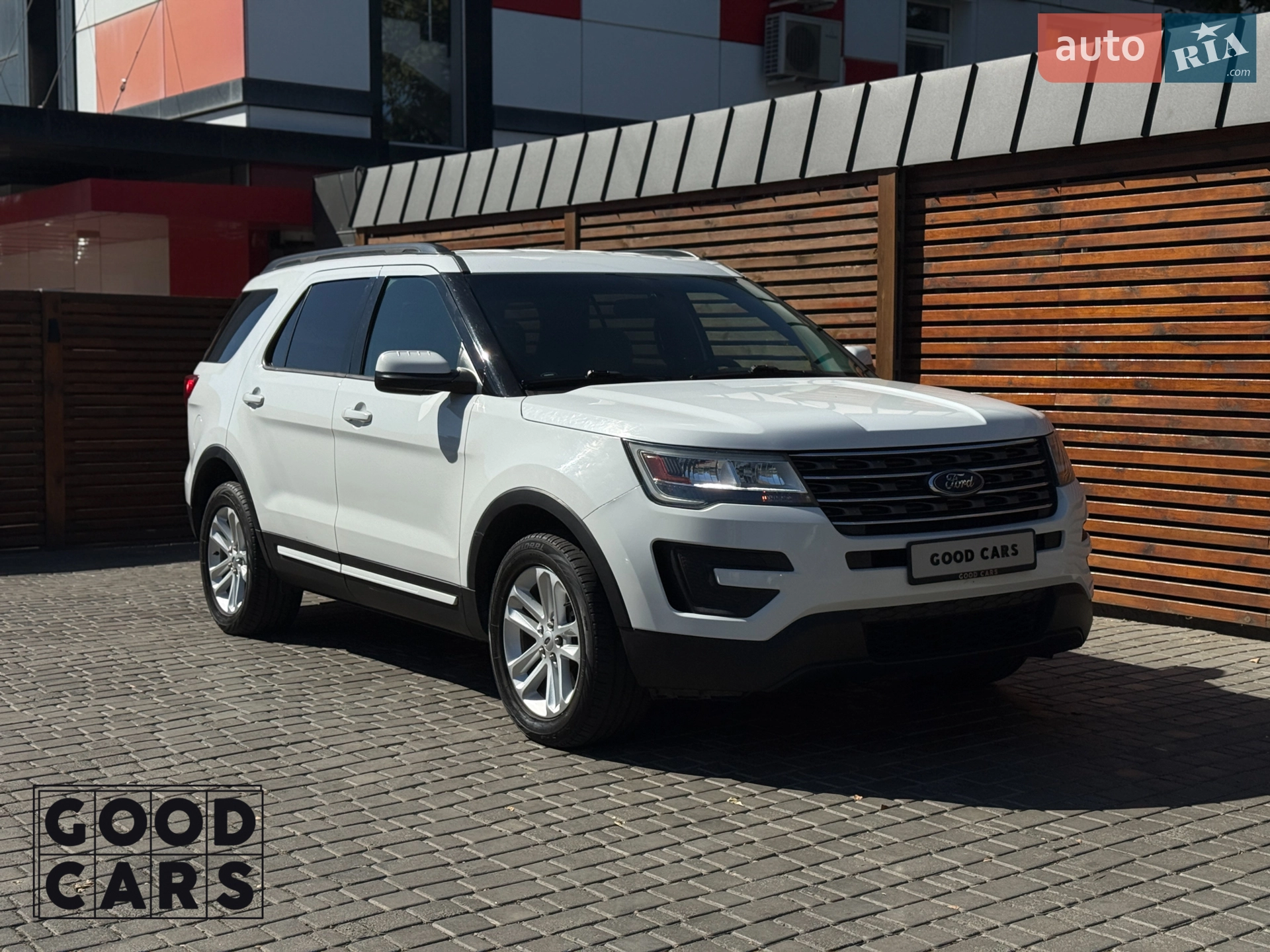 2017 Ford Explorer - мініатюра 9