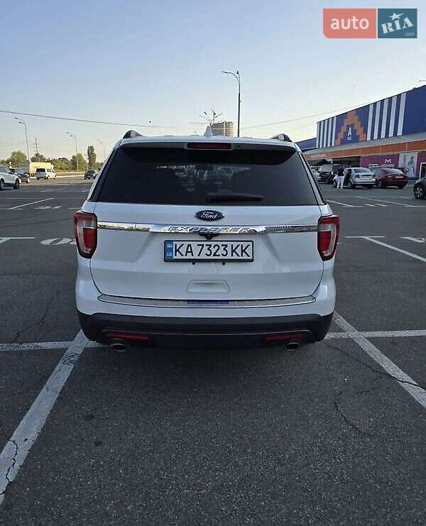 Внедорожник / Кроссовер Ford Explorer 2017 в Львове