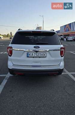 Внедорожник / Кроссовер Ford Explorer 2017 в 
