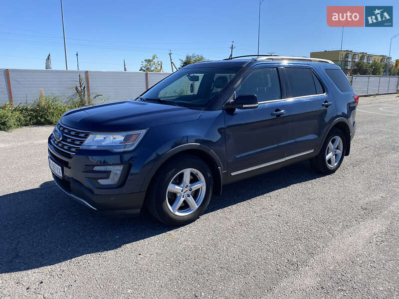 Внедорожник / Кроссовер Ford Explorer 2017 в Виннице