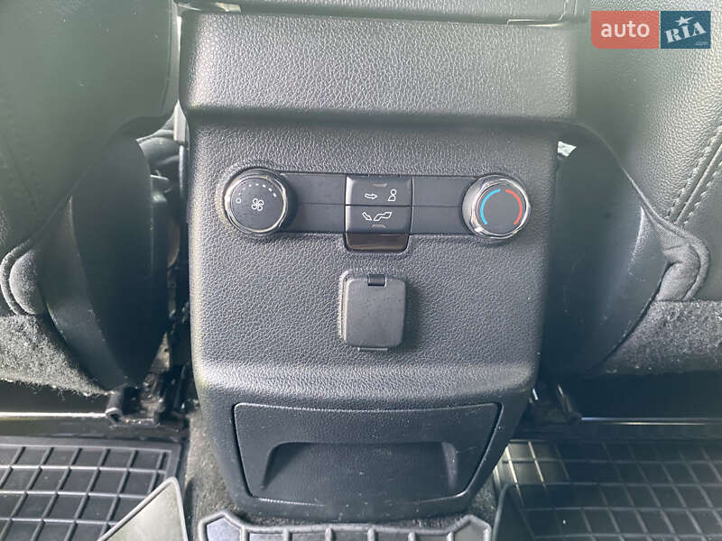 Внедорожник / Кроссовер Ford Explorer 2017 в Виннице