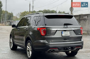 Внедорожник / Кроссовер Ford Explorer 2018 в 