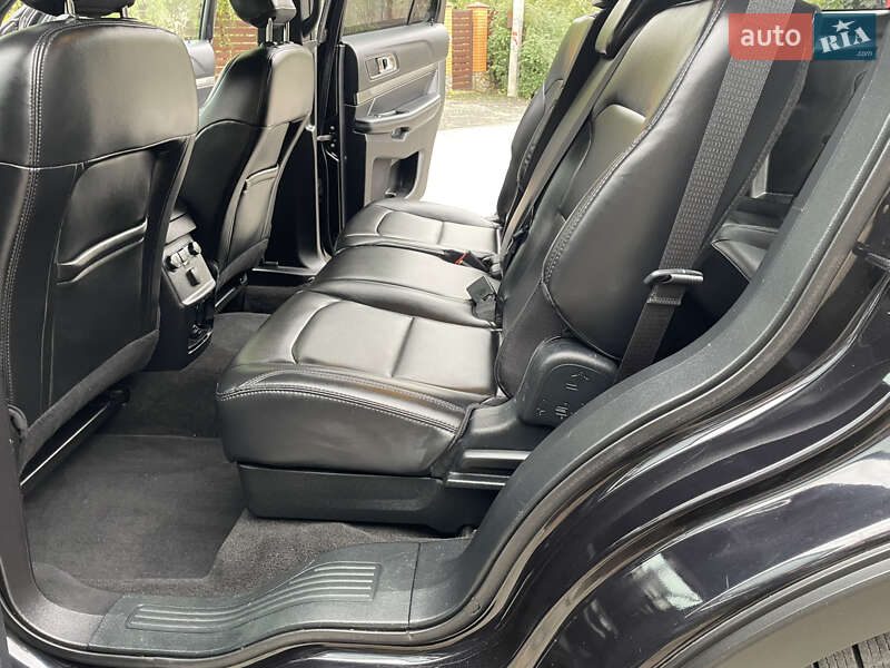 Внедорожник / Кроссовер Ford Explorer 2018 в Виннице