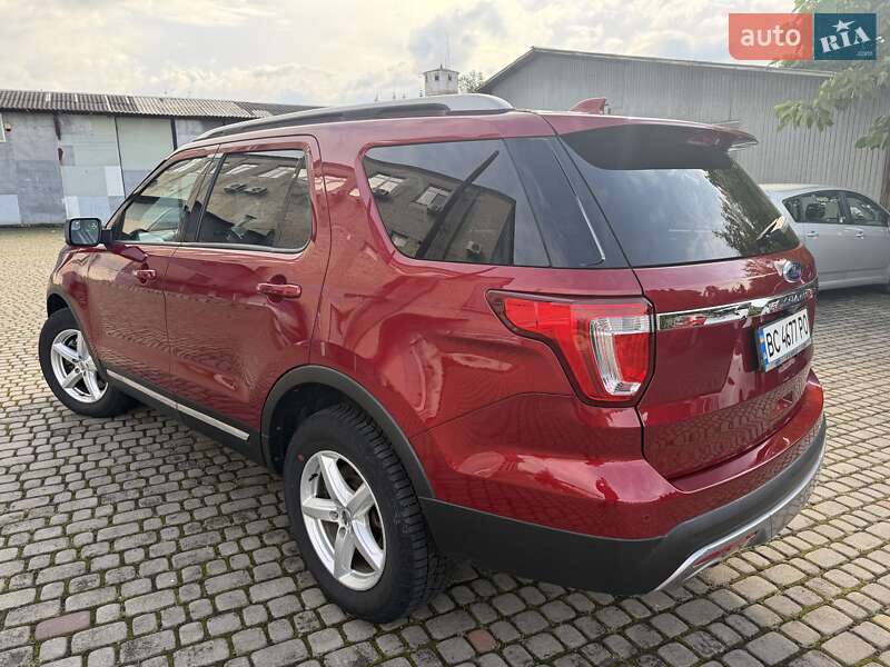 Внедорожник / Кроссовер Ford Explorer 2015 в Шептицькому