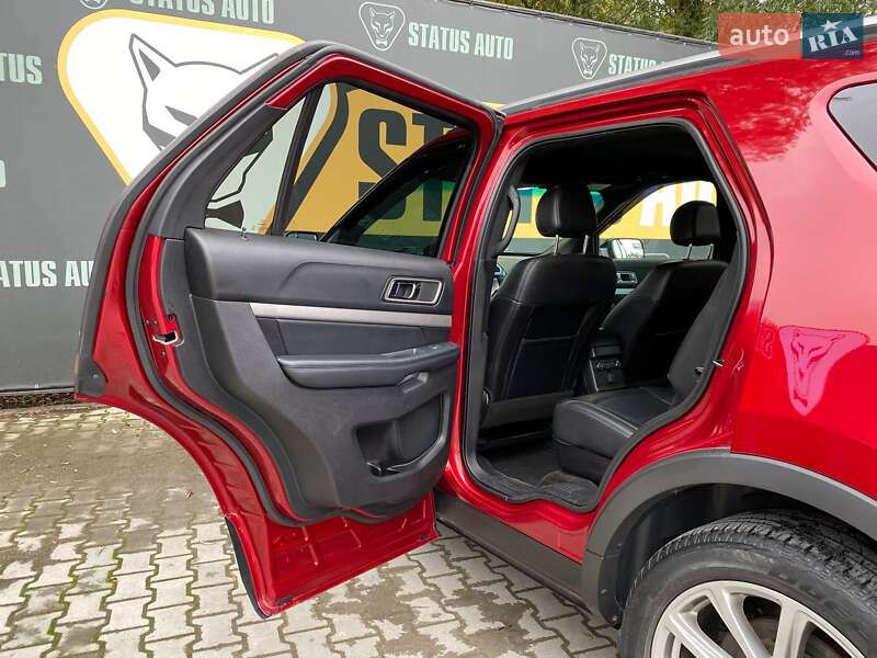 Внедорожник / Кроссовер Ford Explorer 2016 в Хмельницком