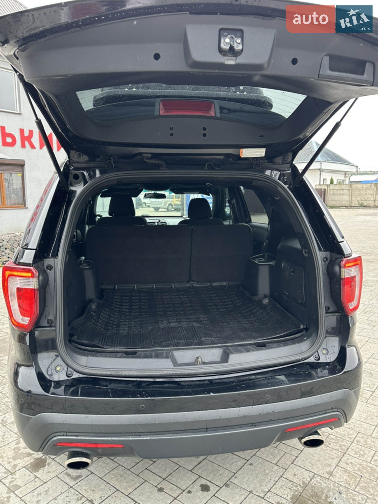 2016 Ford Explorer - мініатюра 14