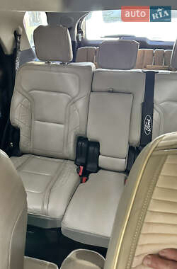 Внедорожник / Кроссовер Ford Explorer 2016 в 