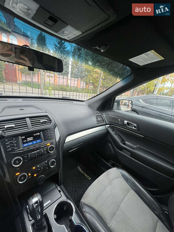Внедорожник / Кроссовер Ford Explorer 2018 в Киеве фото 29 Внедорожник / Кроссовер Ford Explorer 2018 в Киеве