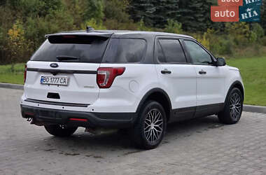 Внедорожник / Кроссовер Ford Explorer 2016 в 