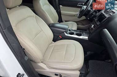 Внедорожник / Кроссовер Ford Explorer 2016 в 