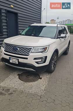 Внедорожник / Кроссовер Ford Explorer 2016 в Киеве