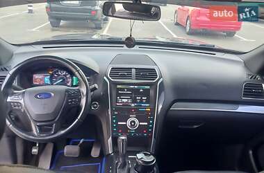Внедорожник / Кроссовер Ford Explorer 2016 в 
