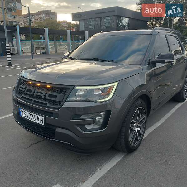 Ford Explorer 2016