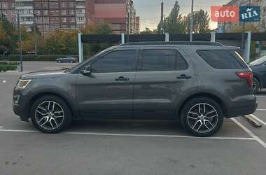 Позашляховик / Кросовер Ford Explorer 2016 в Дніпрі