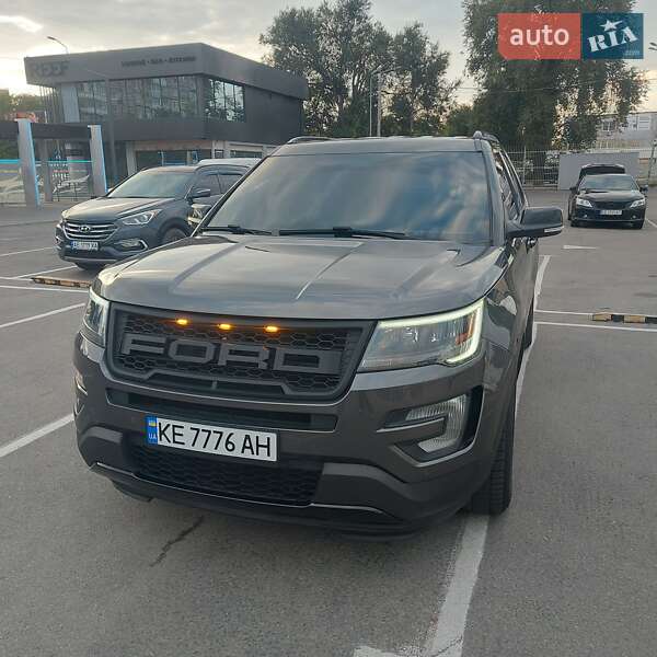 Позашляховик / Кросовер Ford Explorer 2016 в Дніпрі