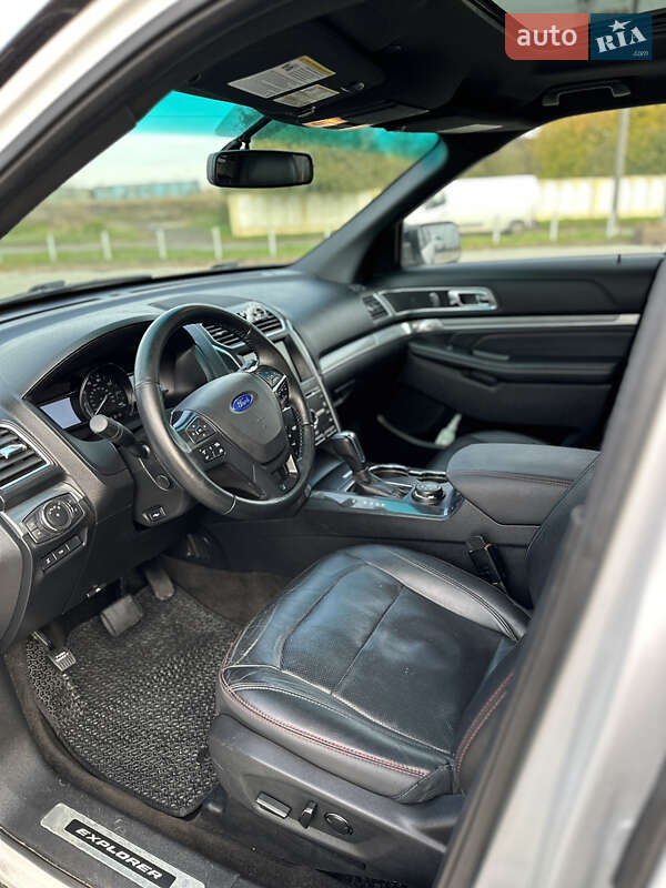 Внедорожник / Кроссовер Ford Explorer 2016 в Владимире фото 13 Внедорожник / Кроссовер Ford Explorer 2016 в Владимире