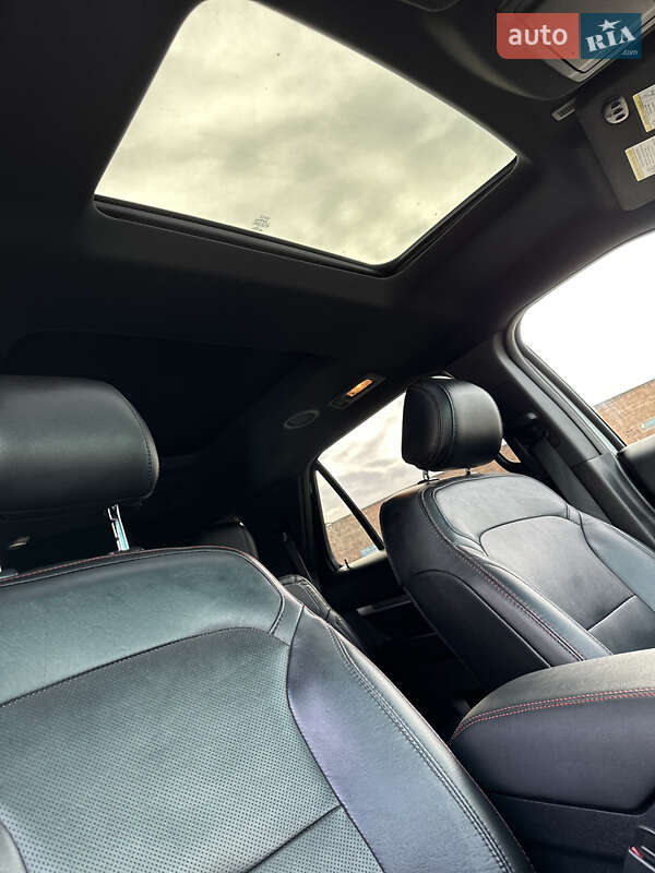 Внедорожник / Кроссовер Ford Explorer 2016 в Владимире фото 19 Внедорожник / Кроссовер Ford Explorer 2016 в Владимире