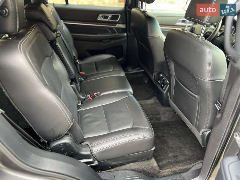 Позашляховик / Кросовер Ford Explorer 2018 в Івано-Франківську фото 9 Позашляховик / Кросовер Ford Explorer 2018 в Івано-Франківську