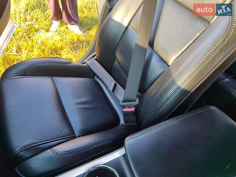 Внедорожник / Кроссовер Ford Explorer 2012 в Барановке фото 3 Внедорожник / Кроссовер Ford Explorer 2012 в Барановке