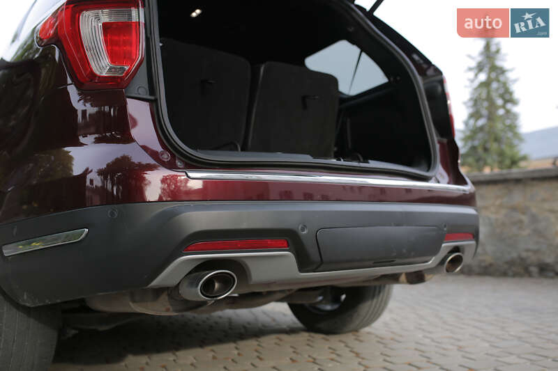 Внедорожник / Кроссовер Ford Explorer 2018 в Кременце