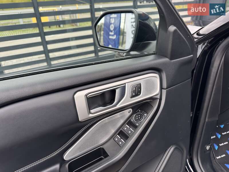 Позашляховик / Кросовер Ford Explorer 2020 в Рівному