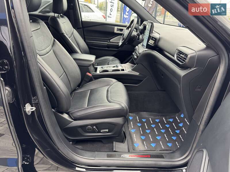 Позашляховик / Кросовер Ford Explorer 2020 в Рівному