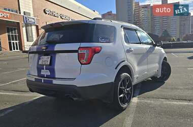 Внедорожник / Кроссовер Ford Explorer 2016 в Броварах