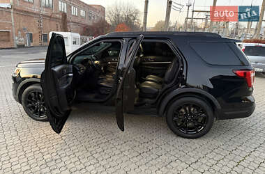 Внедорожник / Кроссовер Ford Explorer 2018 в Черновцах