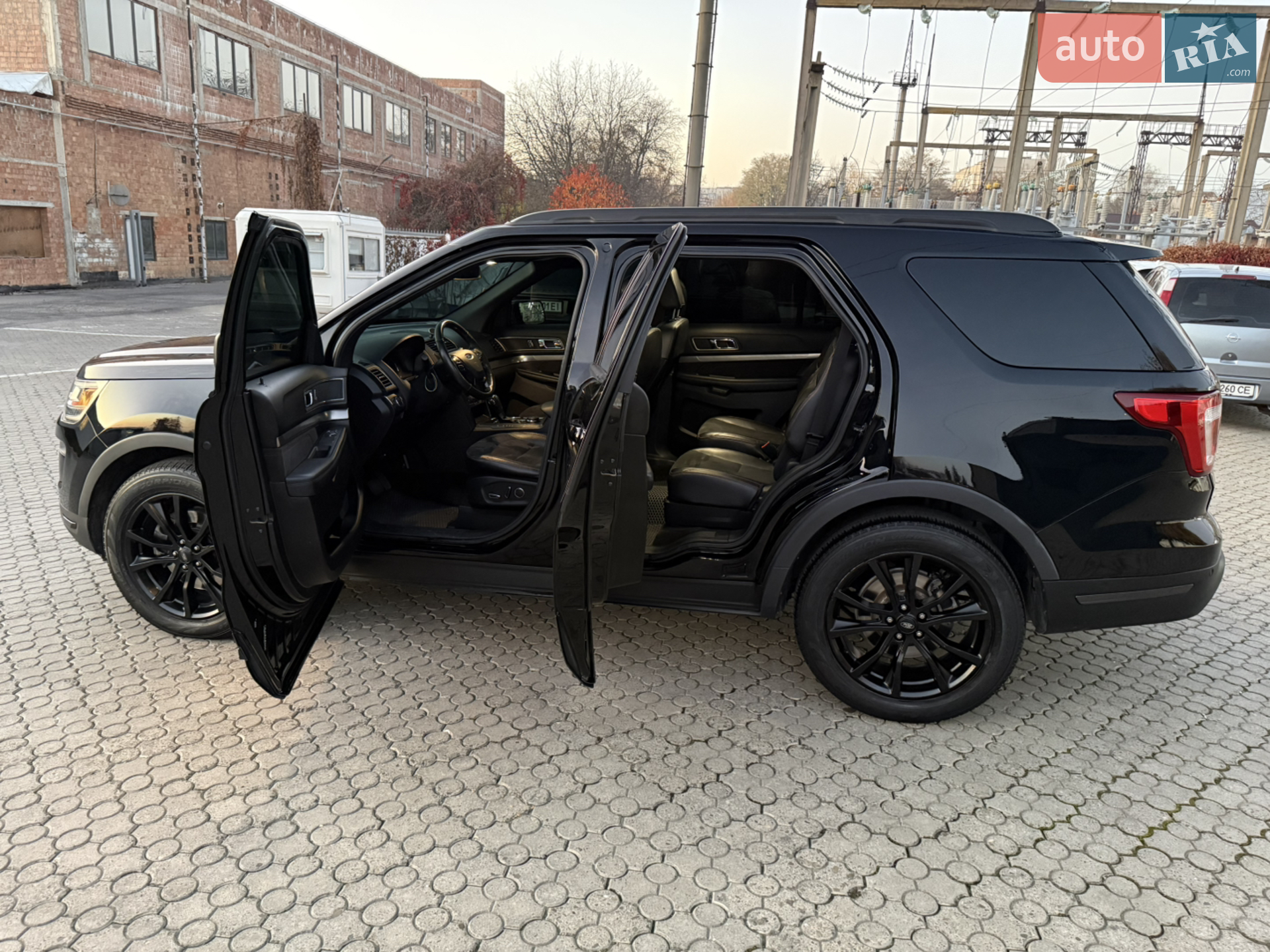 2018 Ford Explorer - мініатюра 18