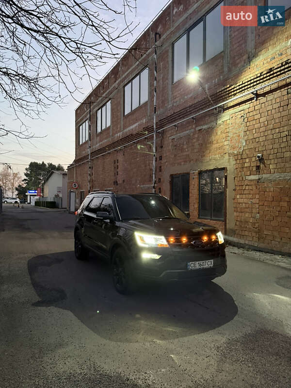 Внедорожник / Кроссовер Ford Explorer 2018 в Черновцах
