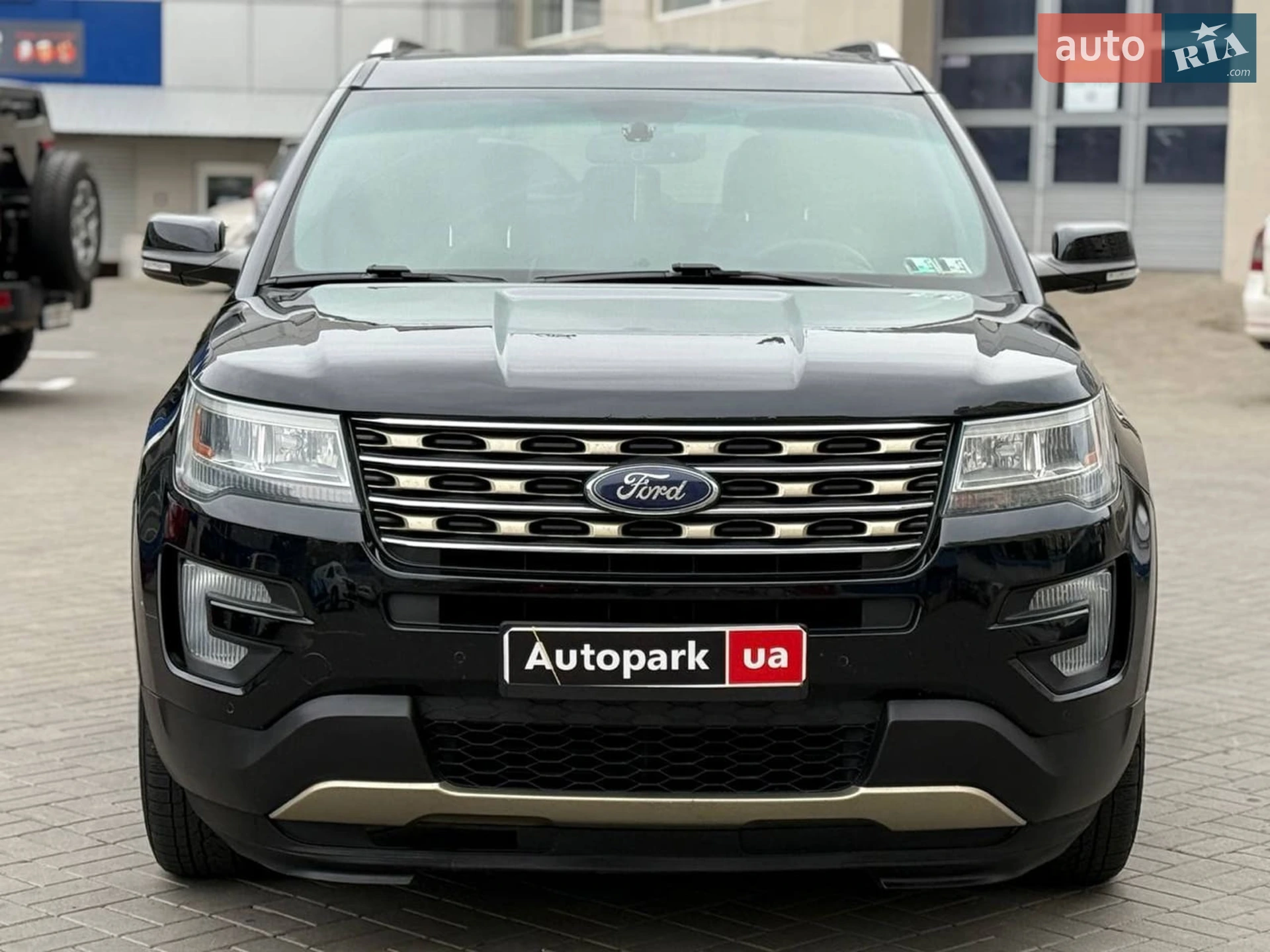 2016 Ford Explorer - мініатюра 2