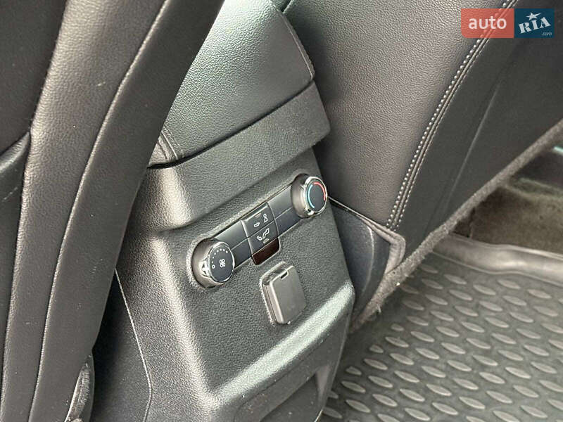 Внедорожник / Кроссовер Ford Explorer 2016 в Одессе фото 15 Внедорожник / Кроссовер Ford Explorer 2016 в Одессе