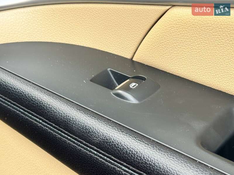 Внедорожник / Кроссовер Ford Explorer 2017 в Ахтырке