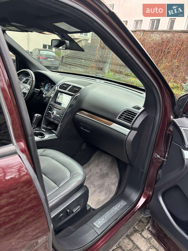 Позашляховик / Кросовер Ford Explorer 2018 в Кременці фото 28 Позашляховик / Кросовер Ford Explorer 2018 в Кременці
