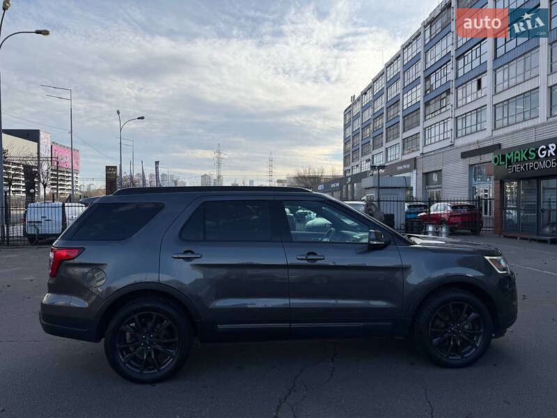 Внедорожник / Кроссовер Ford Explorer 2017 в Киеве фото 9 Внедорожник / Кроссовер Ford Explorer 2017 в Киеве