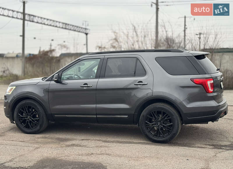 Внедорожник / Кроссовер Ford Explorer 2018 в Попельне фото 8 Внедорожник / Кроссовер Ford Explorer 2018 в Попельне