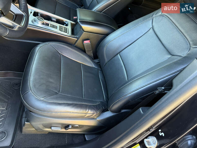 Внедорожник / Кроссовер Ford Explorer 2019 в Ковеле